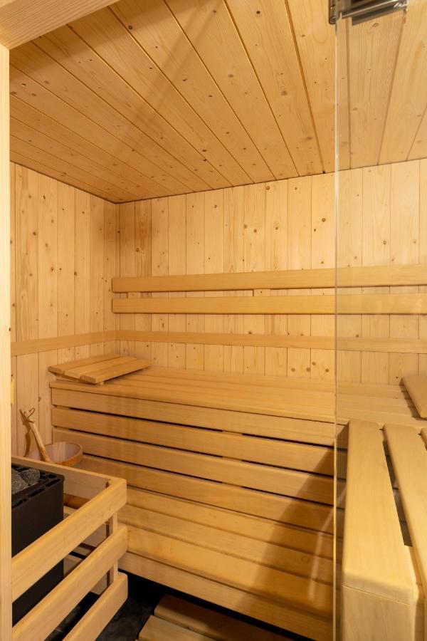 Villa Seyal - avec piscine - jacuzzi - sauna&climatisation Le Mans Esterno foto